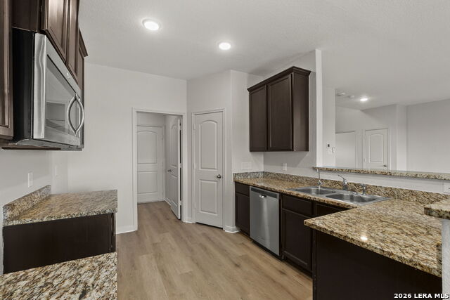 Image 8 of 28 For 6341 Hibiscus