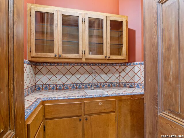 Image 23 of 55 For 231 Washington