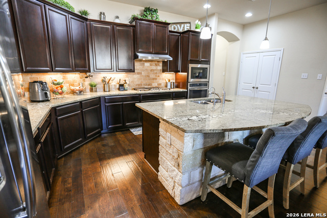 Image 13 of 41 For 12017 Garden Shoot