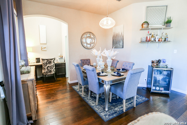 Image 15 of 41 For 12017 Garden Shoot