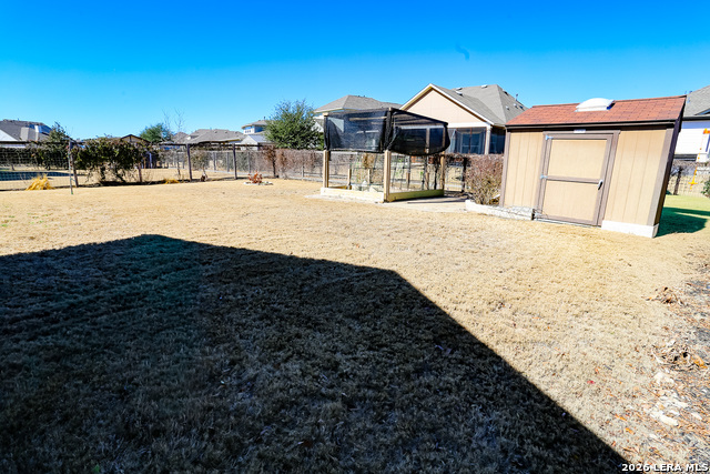 Image 33 of 41 For 12017 Garden Shoot