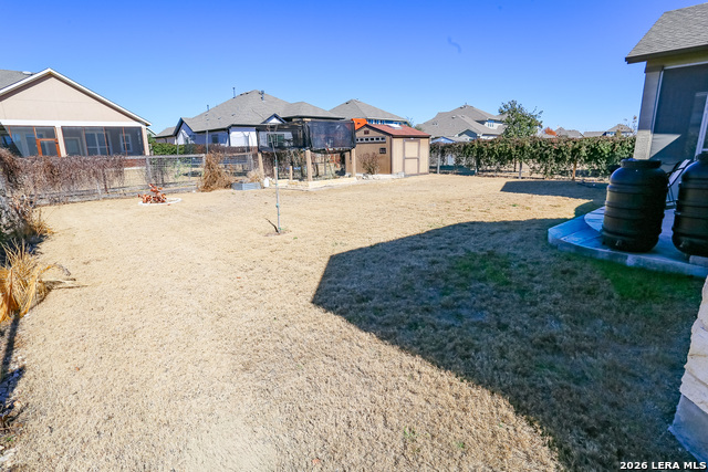 Image 34 of 41 For 12017 Garden Shoot