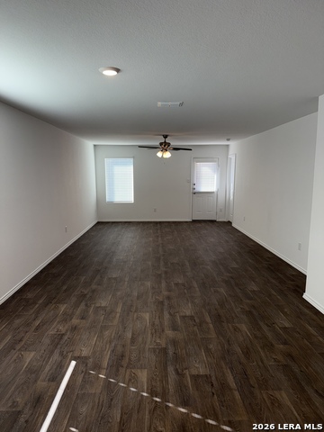 Image 3 of 19 For 4218 Paprika