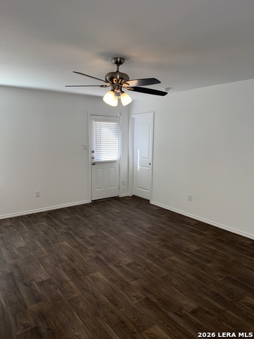 Image 8 of 19 For 4218 Paprika