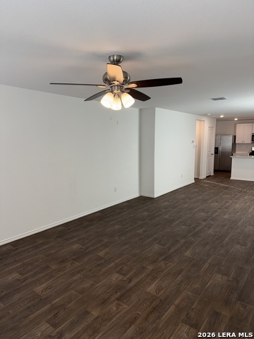 Image 9 of 19 For 4218 Paprika