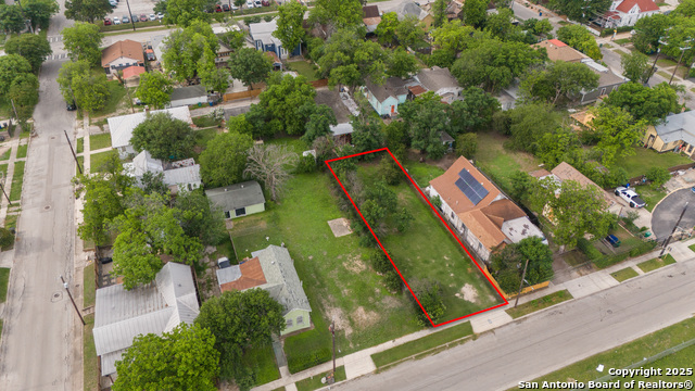 Image 7 of 11 For 620 Sherman  