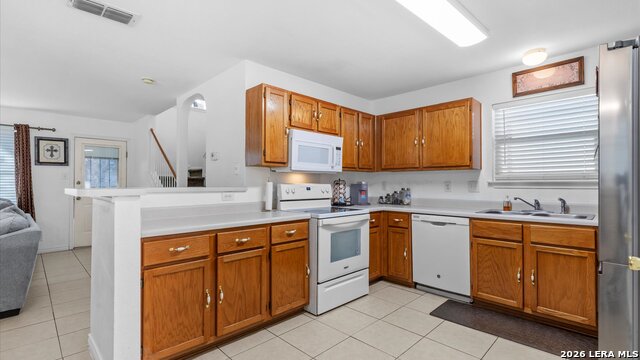 Image 5 of 13 For 4007 Sparrow Lake