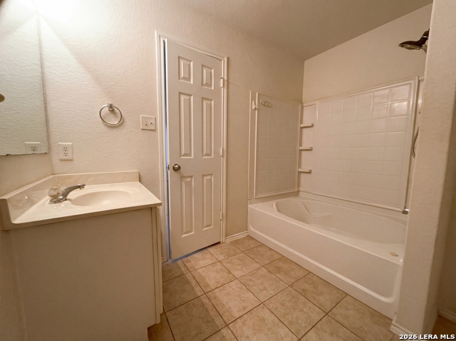 Image 14 of 16 For 16114 Julep Chase