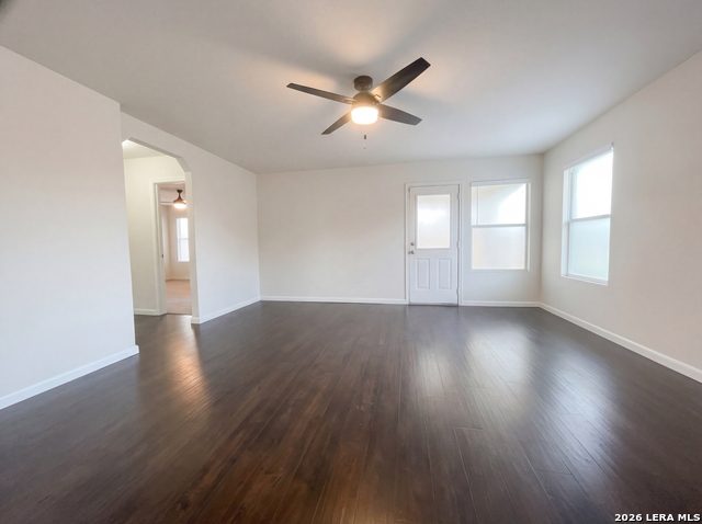 Image 3 of 16 For 16114 Julep Chase