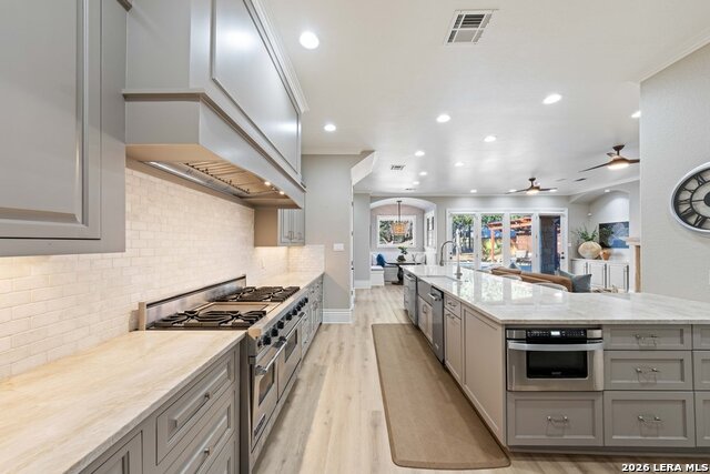 Image 14 of 40 For 407 Burr Rd  