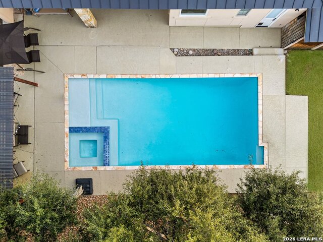 Image 17 of 40 For 407 Burr Rd  