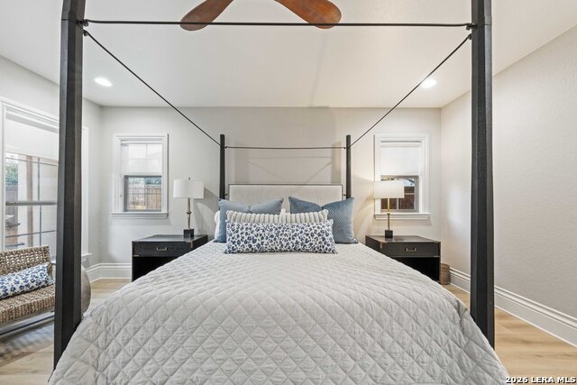 Image 23 of 40 For 407 Burr Rd  