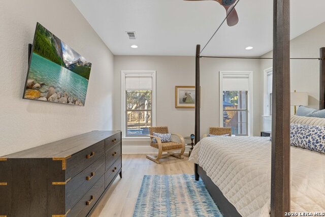 Image 26 of 40 For 407 Burr Rd  