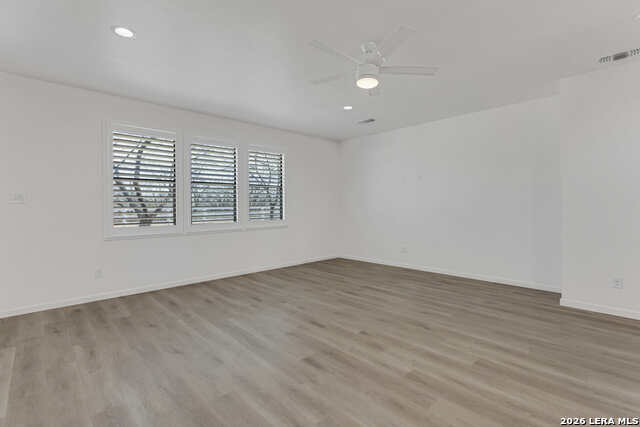 Image 14 of 50 For 16282 Fm 472