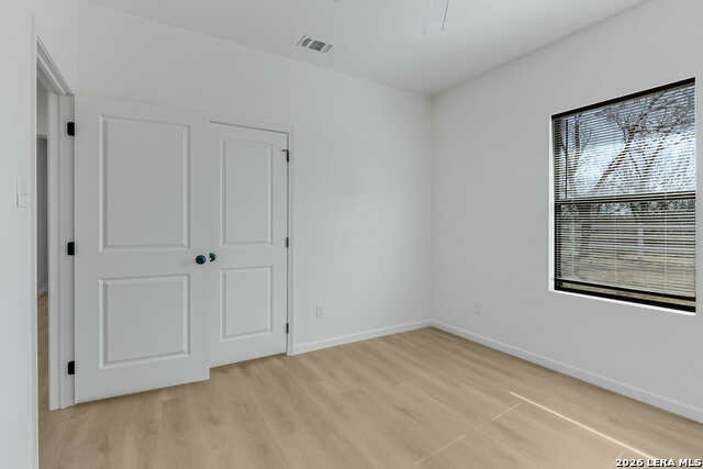 Image 23 of 50 For 16282 Fm 472