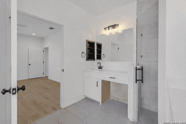 Image 42 of 50 For 16282 Fm 472