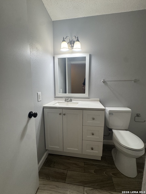 Image 15 of 20 For 9967 Alexa  