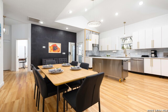 Image 10 of 29 For 9263 Cinchona Trl