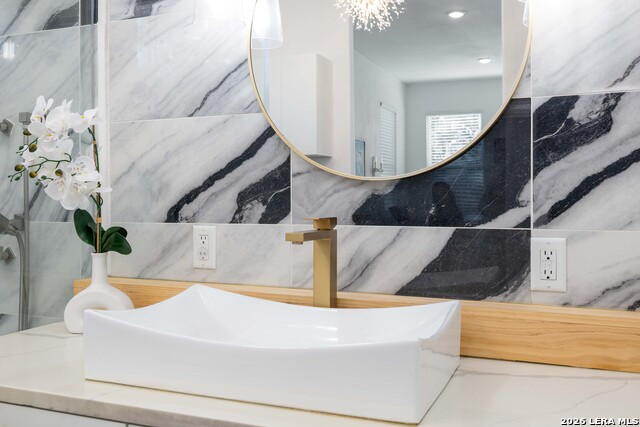 Image 17 of 29 For 9263 Cinchona Trl