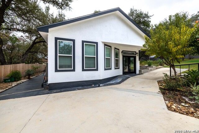 Image 2 of 29 For 9263 Cinchona Trl