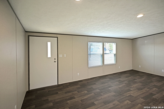 Image 4 of 21 For 1358 Bartels Ct