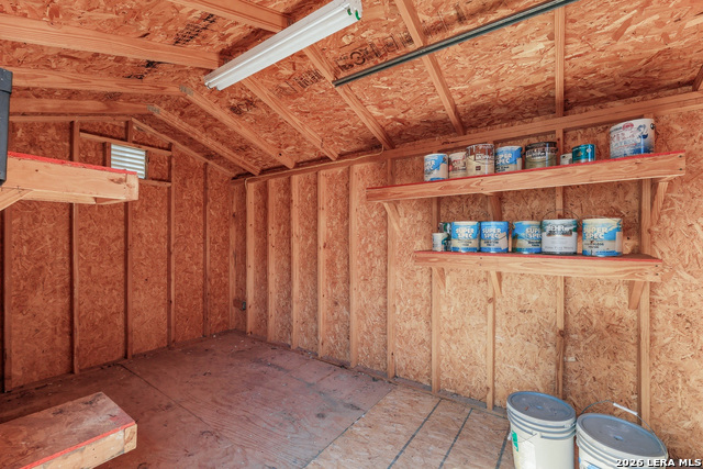 Image 28 of 36 For 6619 Chasethorn