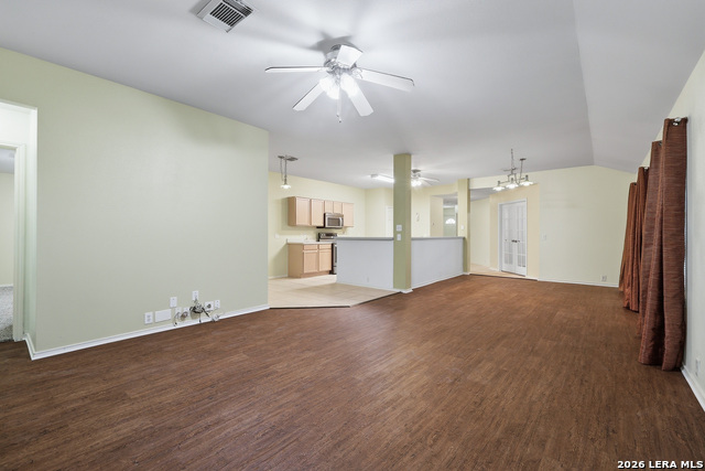 Image 7 of 36 For 6619 Chasethorn