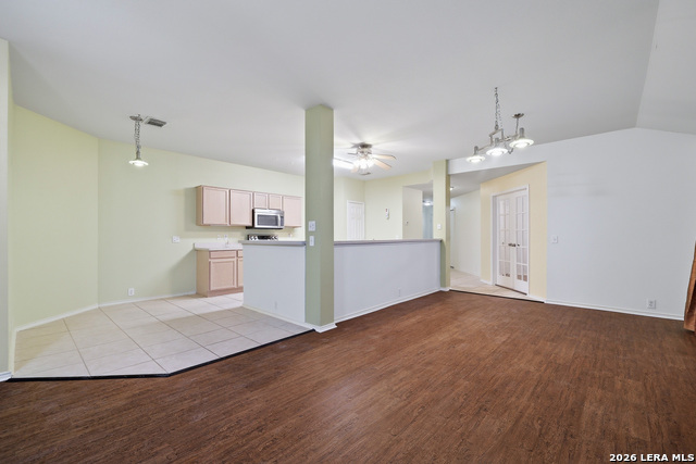 Image 9 of 36 For 6619 Chasethorn