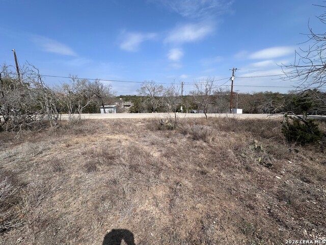 Image 4 of 5 For 1341 Lakeshore