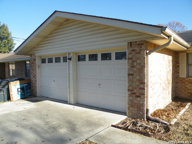 Image 5 of 33 For 1420 Pams Path