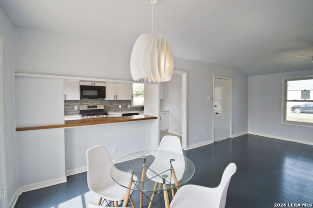 Image 11 of 32 For 602 Sacramento