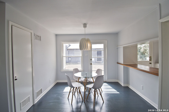 Image 6 of 32 For 602 Sacramento