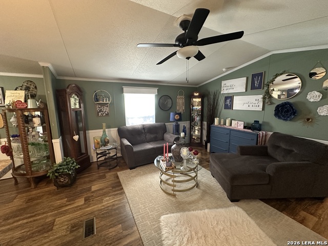 Image 6 of 25 For 261 Pr 1514  