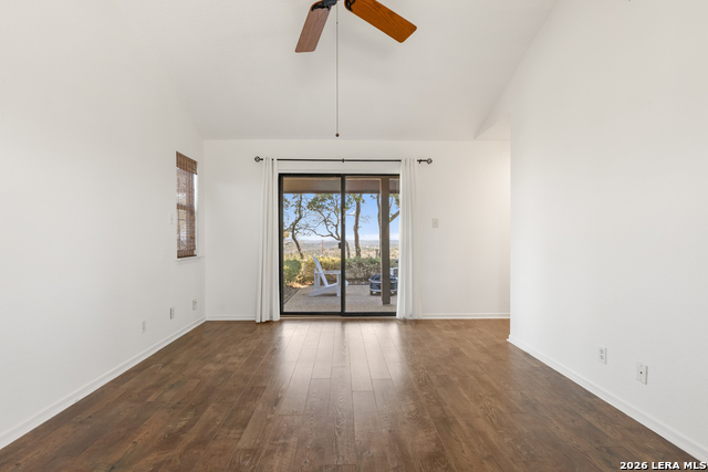 Image 15 of 50 For 26938 Karsch