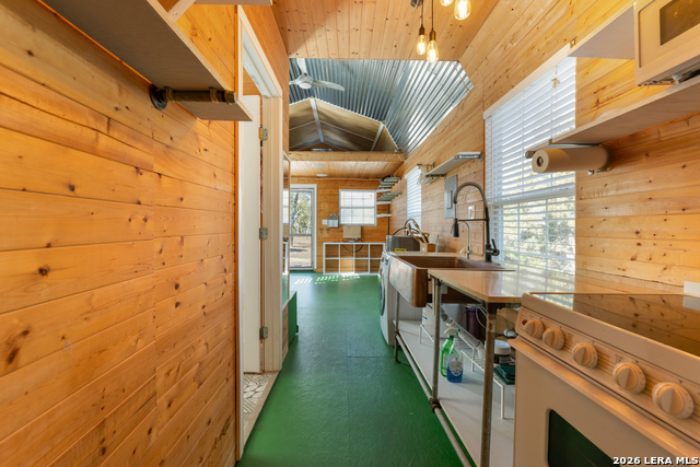 Image 7 of 50 For 26938 Karsch