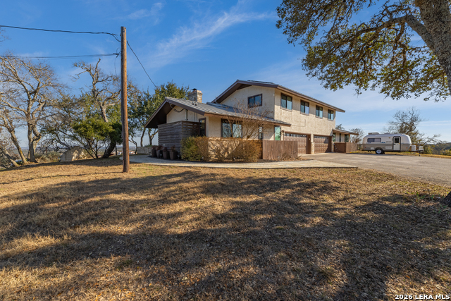 Image 8 of 50 For 26938 Karsch