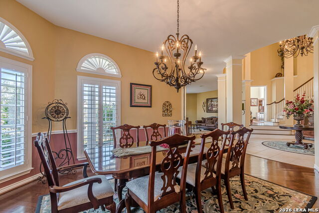 Image 17 of 97 For 8416 Monument Oak