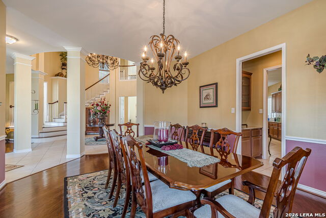 Image 18 of 97 For 8416 Monument Oak