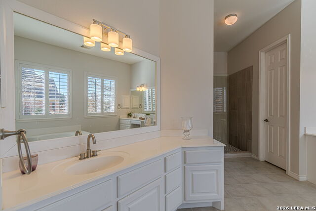 Image 50 of 97 For 8416 Monument Oak