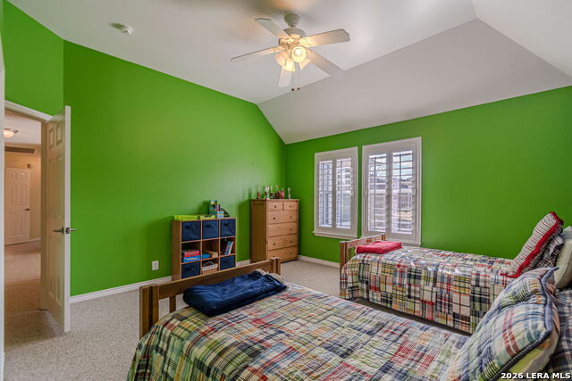 Image 67 of 97 For 8416 Monument Oak