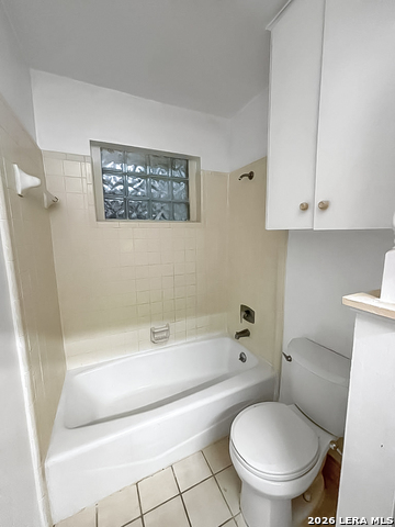 Image 18 of 25 For 6227 Cairo  