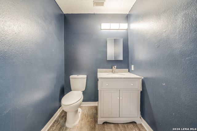 Image 31 of 51 For 8151 Cantura Mills