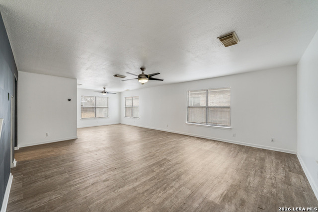 Image 6 of 51 For 8151 Cantura Mills