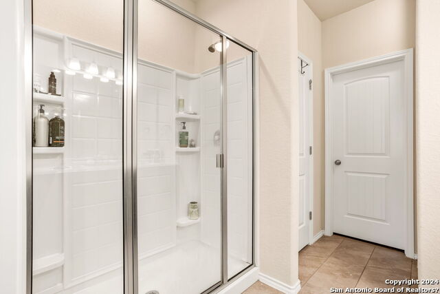 Image 17 of 27 For 11019 Pomona Park