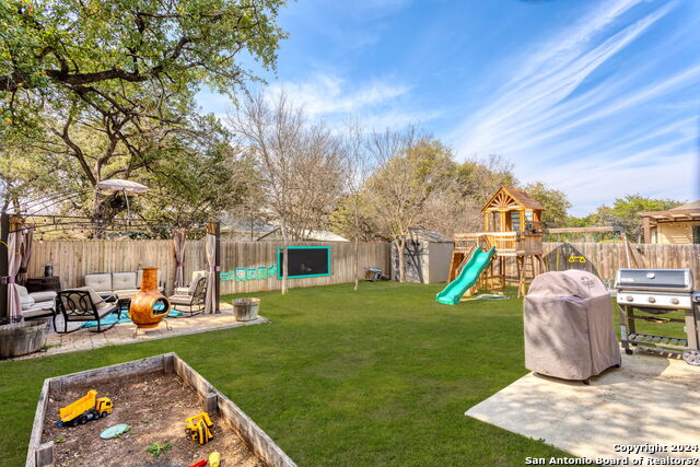 Image 25 of 27 For 11019 Pomona Park