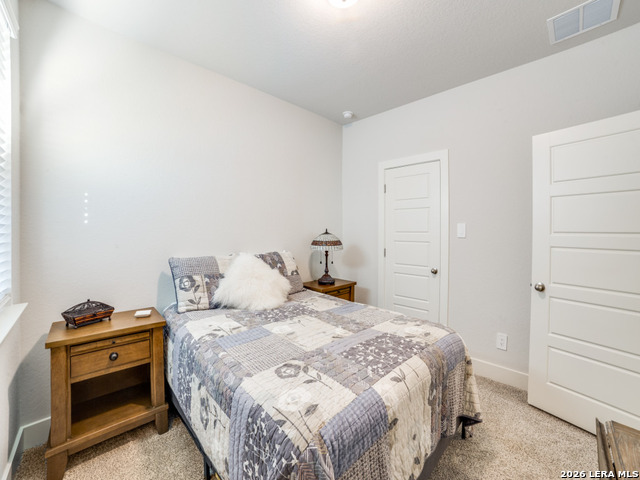 Image 18 of 29 For 14519 Rainwater Trail