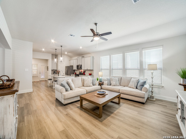 Image 4 of 29 For 14519 Rainwater Trail