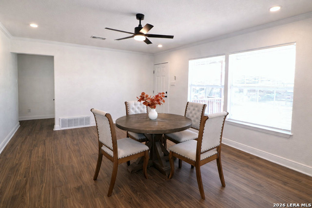 Image 7 of 18 For 2231 Waverly Ave