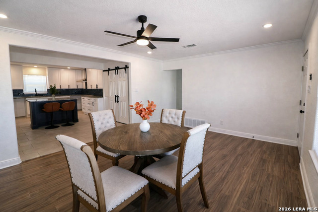 Image 8 of 18 For 2231 Waverly Ave