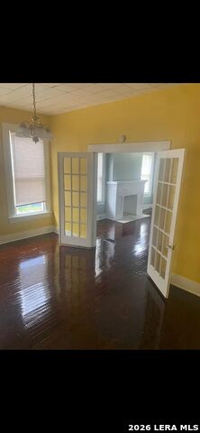 Listing photo id 6 for 210 Arsenal  1